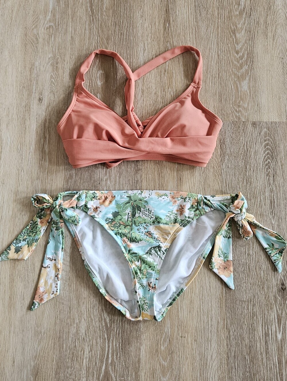 Women's green blue peach island print bikini swimsuit side tie strappy athletic